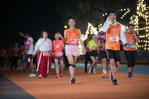 BIB: 25198, 2062, 28937
                            <button type="button" onclick="openModal(21494569)" class="btn btn-primary btn-sm float-right btn-popup" data-toggle="modal" data-target=".modal-high-quality">
                        <i class="fas fa-shopping-cart"></i> Add to Cart
                    </button>
                                            <button type="button" onclick="isThisMe(21494569, true)" class="btn btn-success btn-sm float-right btn-popup btn-isme hidden" data-toggle="tooltip" data-placement="bottom" title="นี่คือรูปของคุณใช่ไหม คลิกที่นี่เพื่อเอาเข้าอัลบั้ม">
                        <i class="fas fa-plus"></i> Add to album
                    </button>
                    <button type="button" onclick="isThisMe(21494569, false)" class="btn btn-warning btn-sm float-right btn-popup btn-isnotme hidden">
                        <i class="fas fa-ban"></i> Remove from album
                    </button>